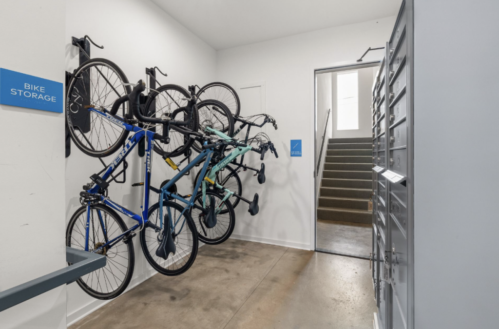 bike organizer over the wall